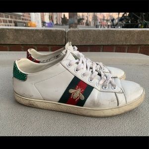 Gucci-Bee sneakers
